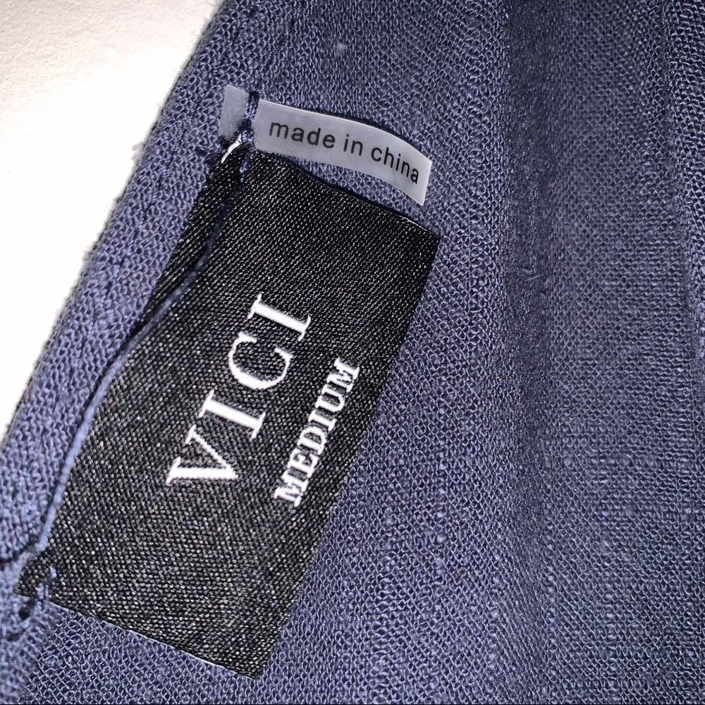 Vici Button Down Tie Waist Navy Romper Size Med - Picture 12 of 16